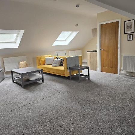 Lovely 1-Bed Loft In Newport Екстериор снимка