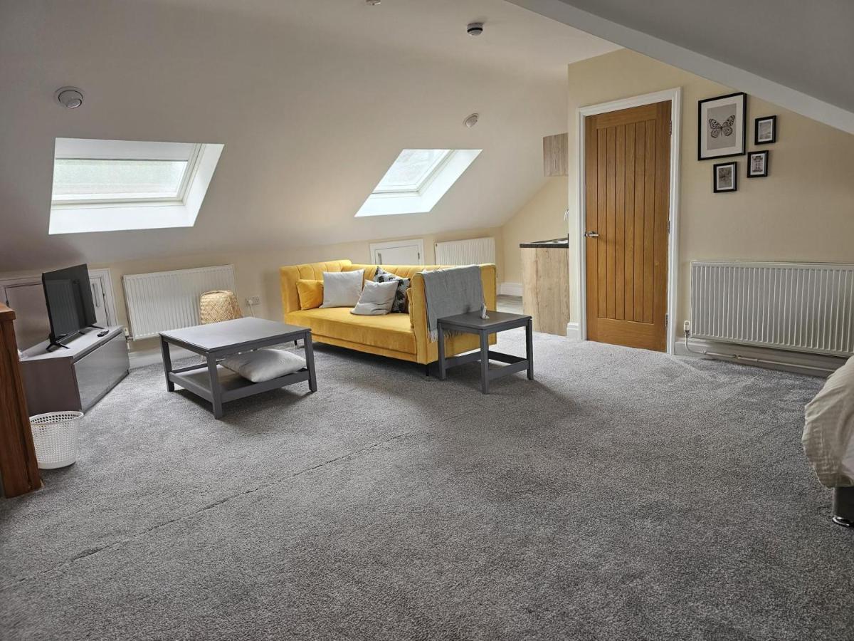 Lovely 1-Bed Loft In Newport Екстериор снимка